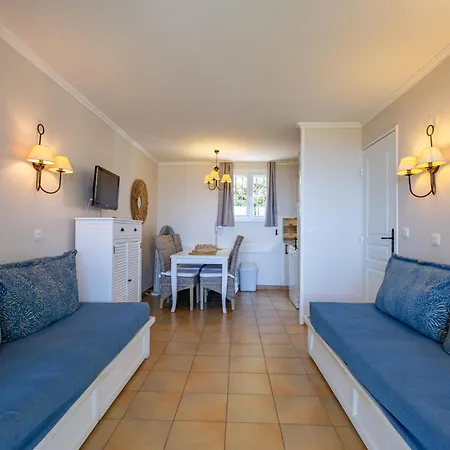 Апартаменты Aux Restanques Du Golfe De St Tropez - Maeva - 3 Pieces 6 Personnes - Selection - Vue Mae-0514 *